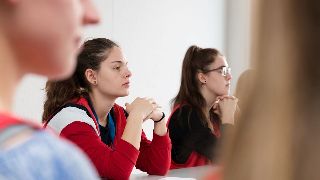 Comment se déroule le parcours vers le service ?