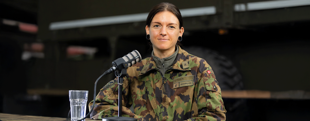 Graphiste, artiste et militaire: le parcours atypique de Soraya Poulin